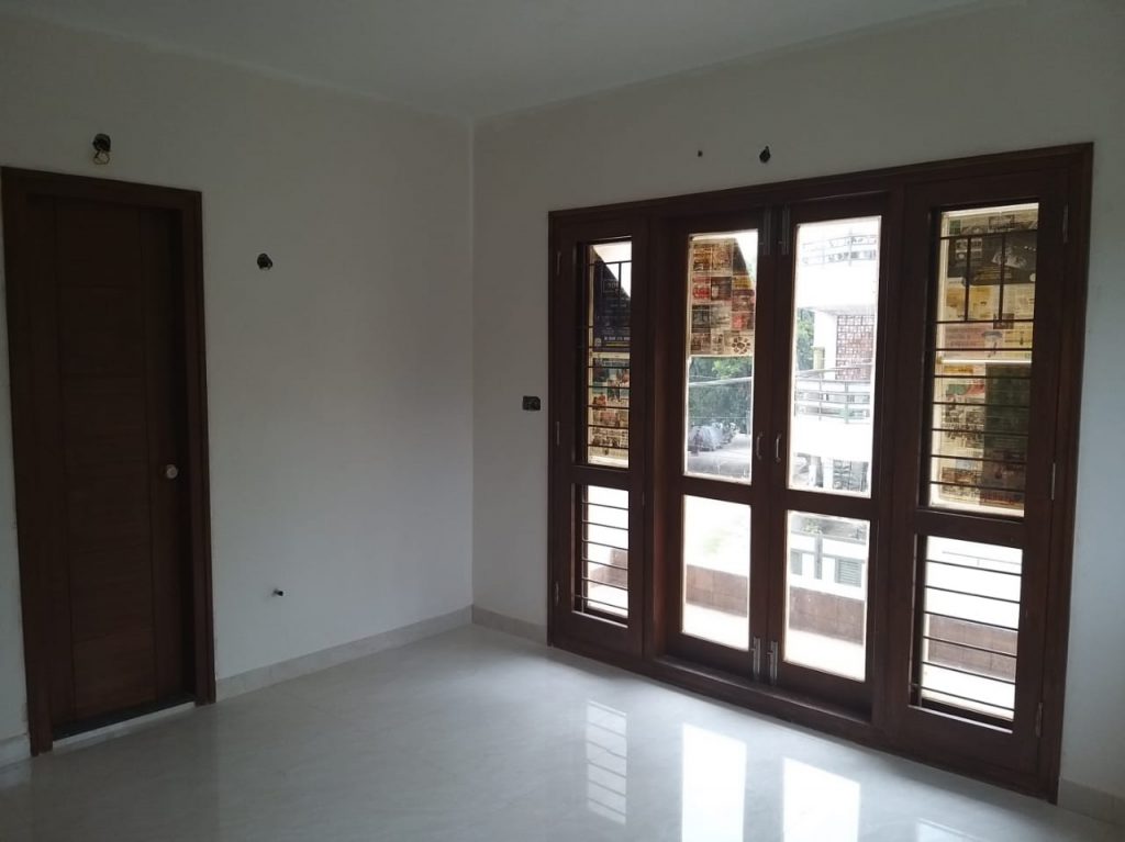 03bhk flat for sale in HRBR layout-Resale