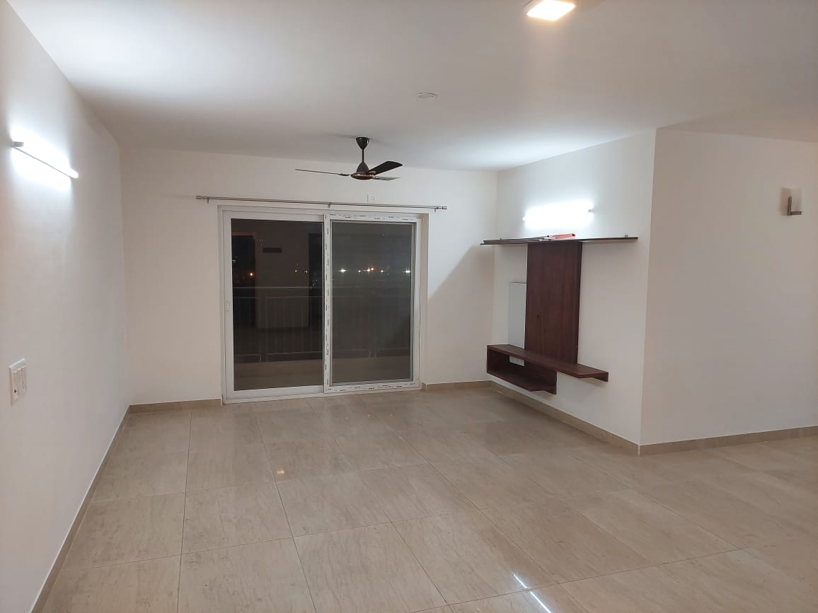 3bhk flat for sale in Sterling Ascentia marathahalli bangalore