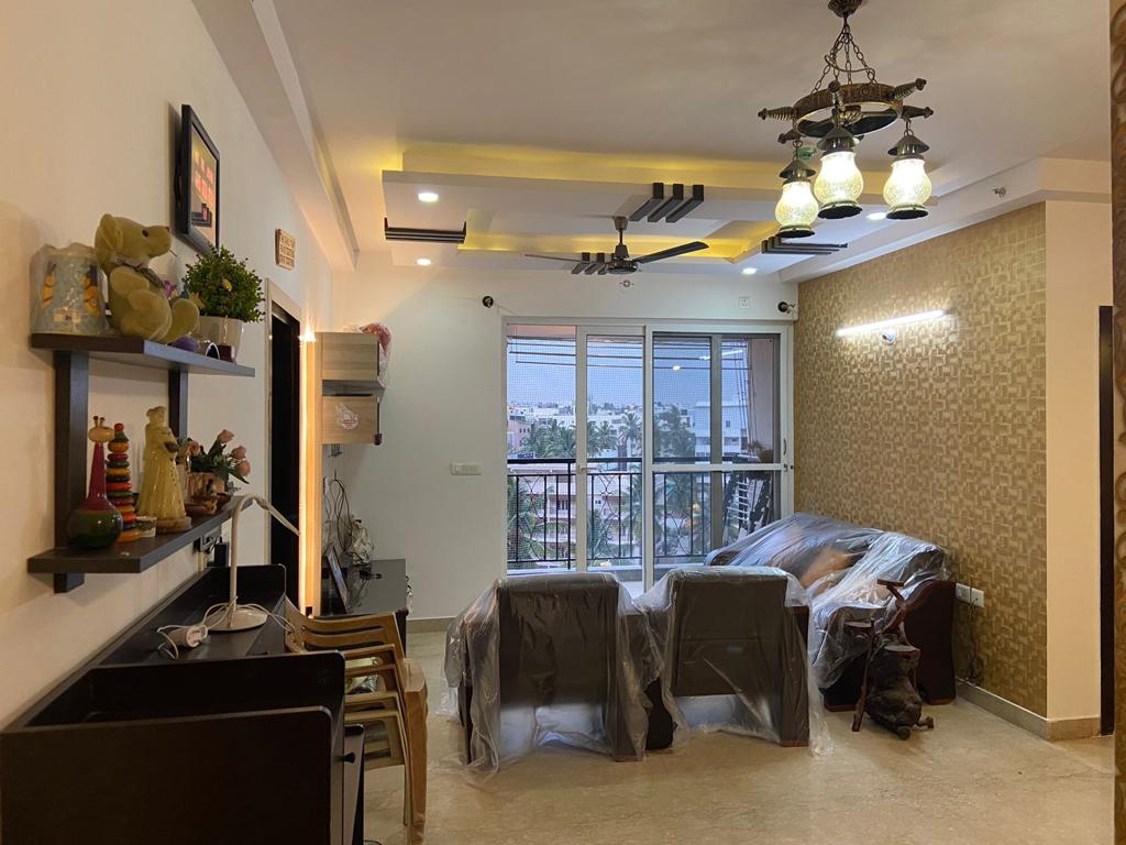 2 BHK Flat for Rent in Prestige Mistry Waters