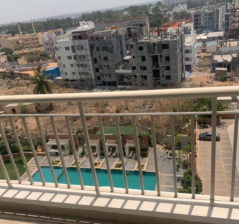 73525426-7571-4f72-9562-ffef4dea3b5f