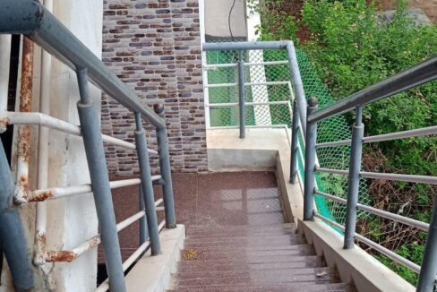 421759554O-1683461060449