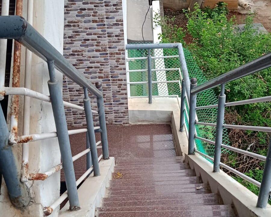 421759554O-1683461060449