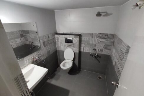 7c0db628-80c5-47f2-914b-76f404b0d246