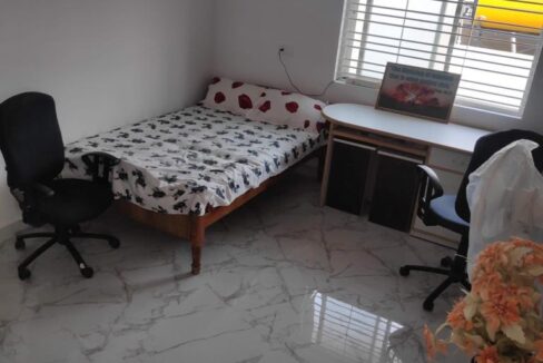 f06ae9e8-6730-4653-8a13-3a0c707116a7