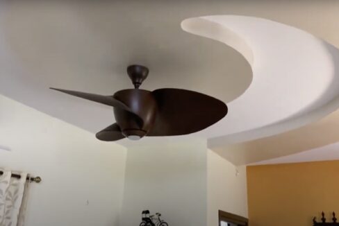 Dining ceiling with Flower Fan