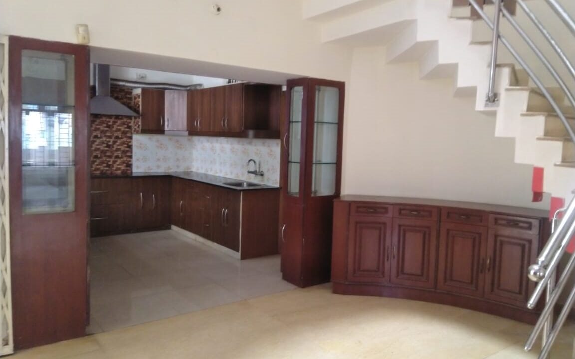 744ad2e9-72f9-4a7f-b7a3-10883f099bb2