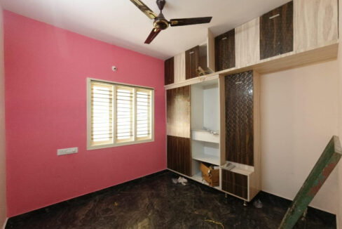 10_bhk_independent_house-for-sale-vidyaranyapura-Bangalore-bedroom (2) (1)