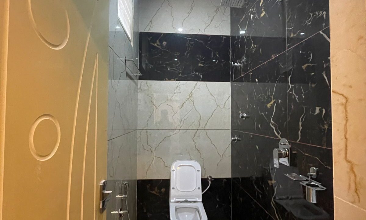 WhatsApp Image 2025-02-18 at 3.35.38 PM