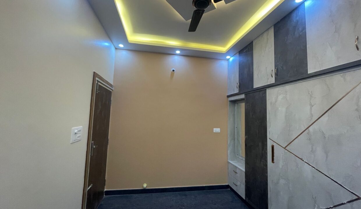 WhatsApp Image 2025-02-18 at 3.35.52 PM