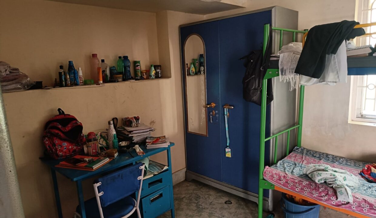 WhatsApp Image 2025-03-04 at 12.15.51 PM