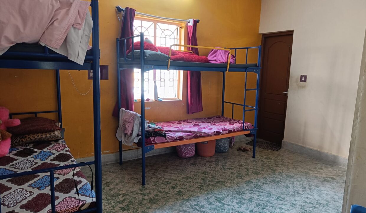 WhatsApp Image 2025-03-04 at 12.15.52 PM