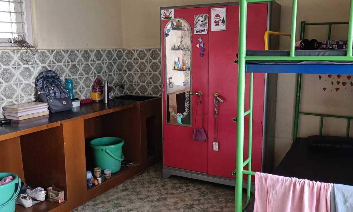 WhatsApp Image 2025-03-04 at 12.15.53 PM