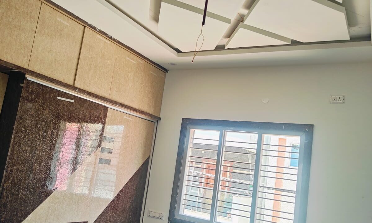 WhatsApp Image 2025-03-09 at 12.18.19 PM