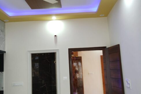 WhatsApp Image 2025-03-11 at 10.43.05 AM