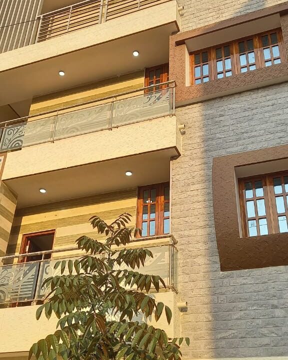 WhatsApp Image 2025-03-17 at 15.31.08