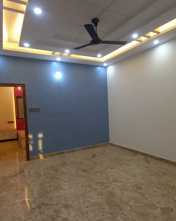 WhatsApp Image 2025-03-17 at 15.31.17 (1)