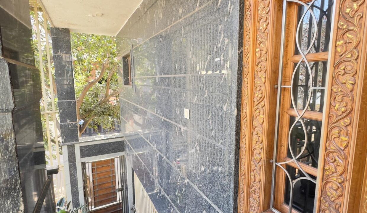 WhatsApp Image 2025-03-21 at 17.08.40