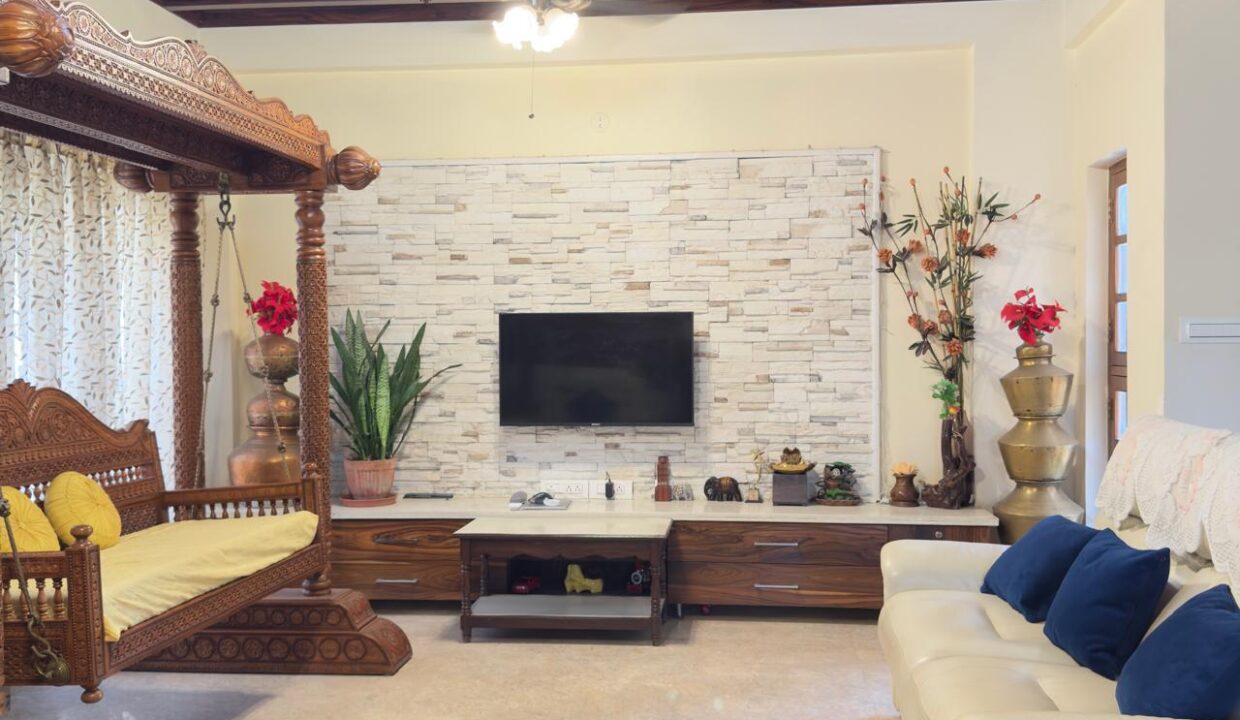 WhatsApp Image 2025-03-21 at 17.08.41