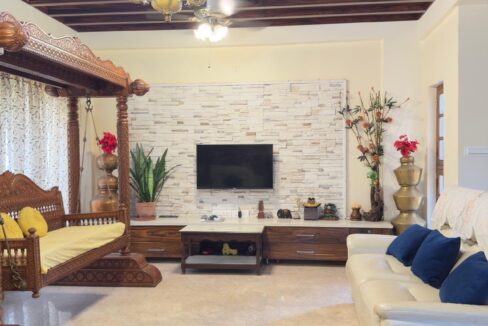 WhatsApp Image 2025-03-21 at 17.08.41