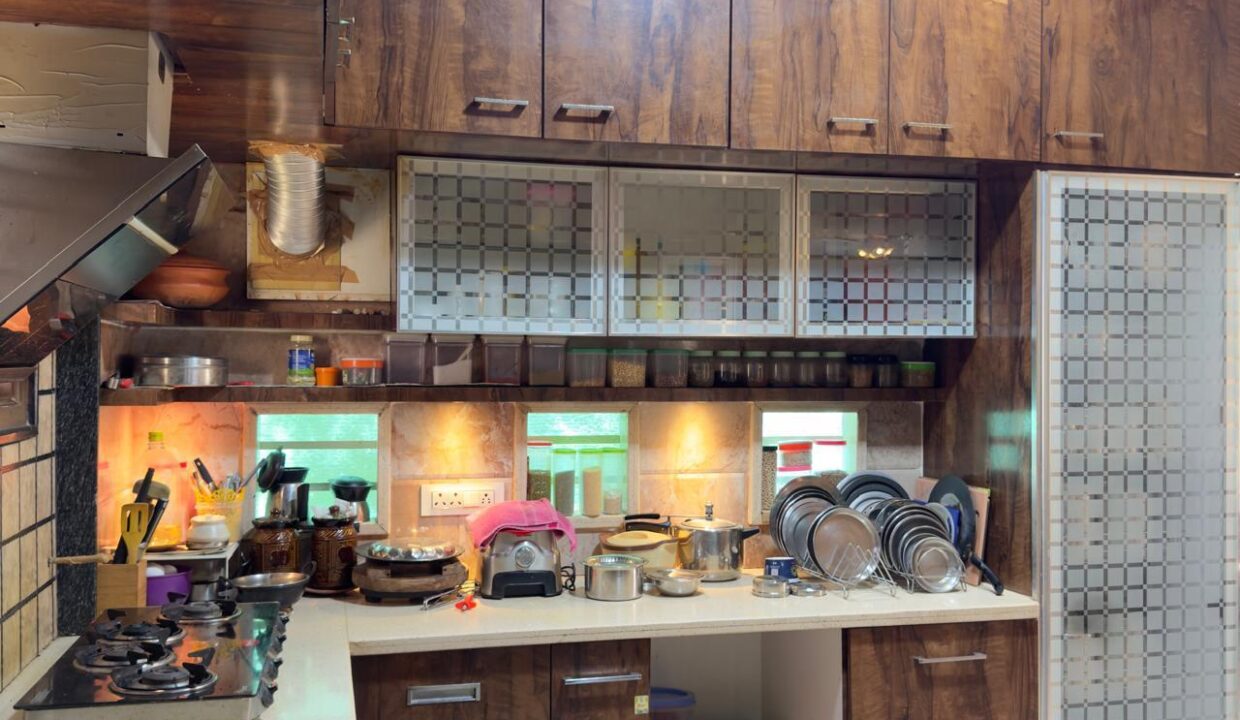 WhatsApp Image 2025-03-21 at 17.08.43