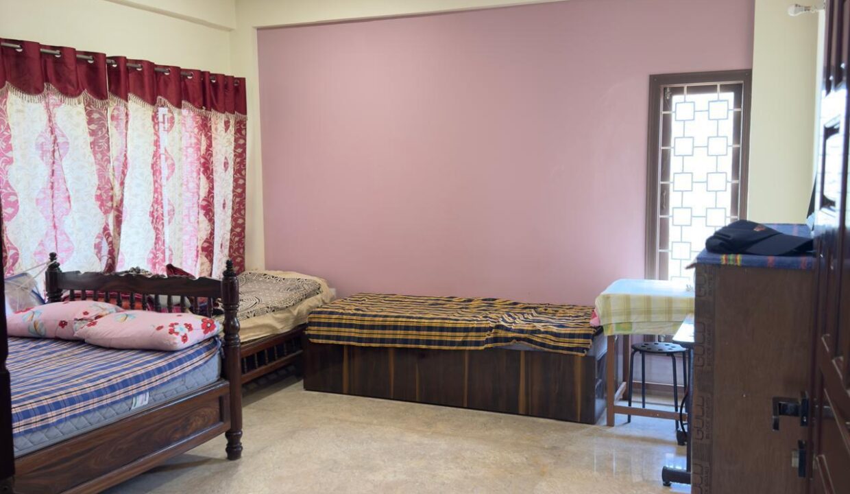 WhatsApp Image 2025-03-21 at 17.08.45