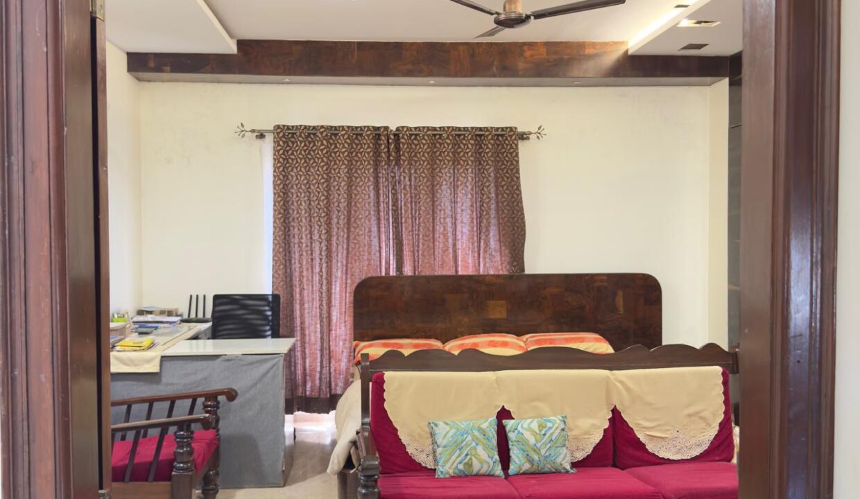 WhatsApp Image 2025-03-21 at 17.08.47 (2)