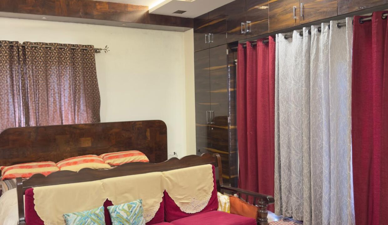 WhatsApp Image 2025-03-21 at 17.08.47 (3)