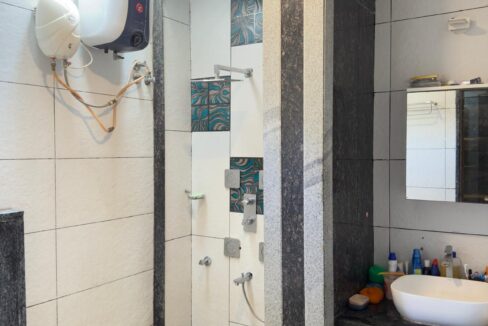 WhatsApp Image 2025-03-21 at 17.08.49 (2)