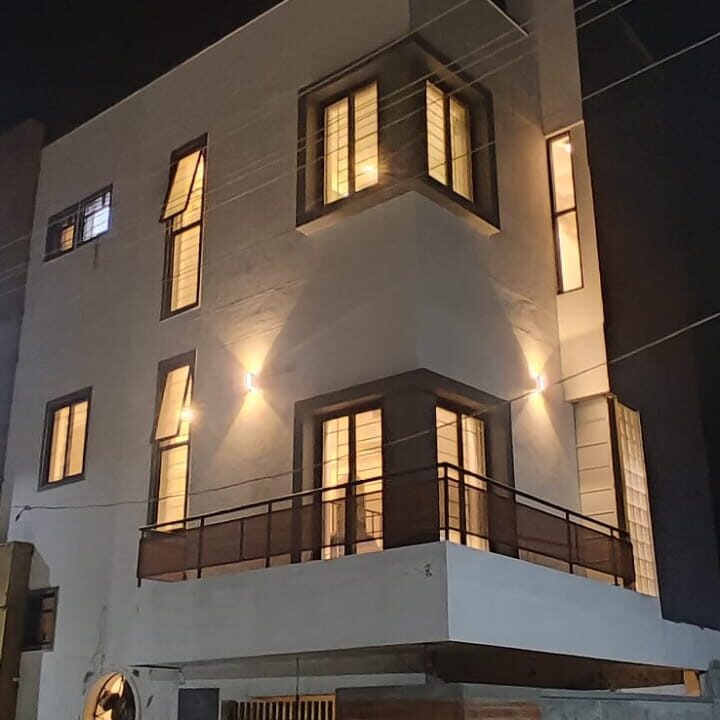 WhatsApp Image 2025-03-24 at 15.44.44