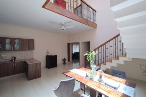 17 First Floor-Dining Room-04