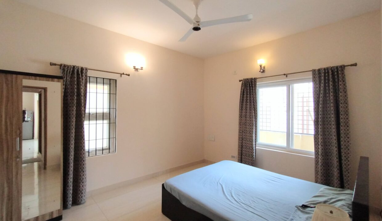 22 First Floor-Bedroom3-03