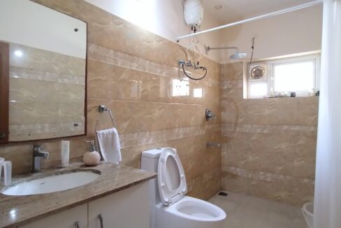 24 First Floor-Bedroom3-Bathroom