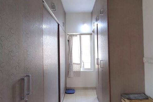 33 Second Floor-Bedroom5-Wardrobe