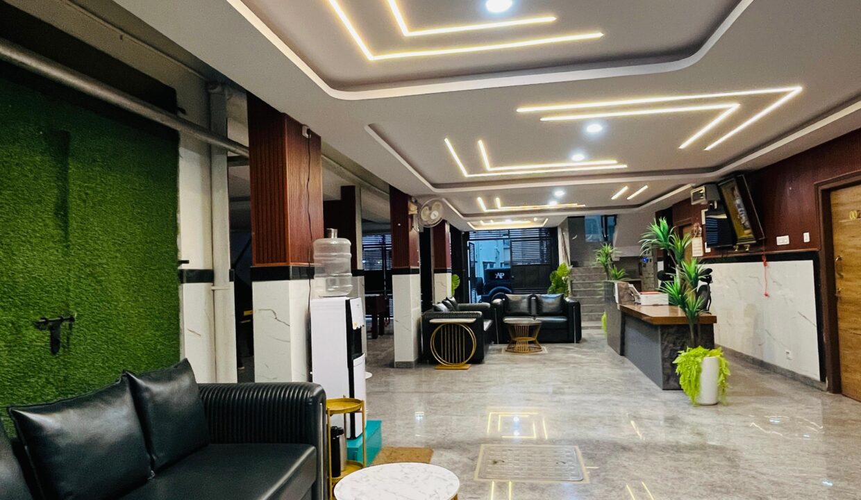 WhatsApp Image 2025-01-21 at 7.05.40 PM