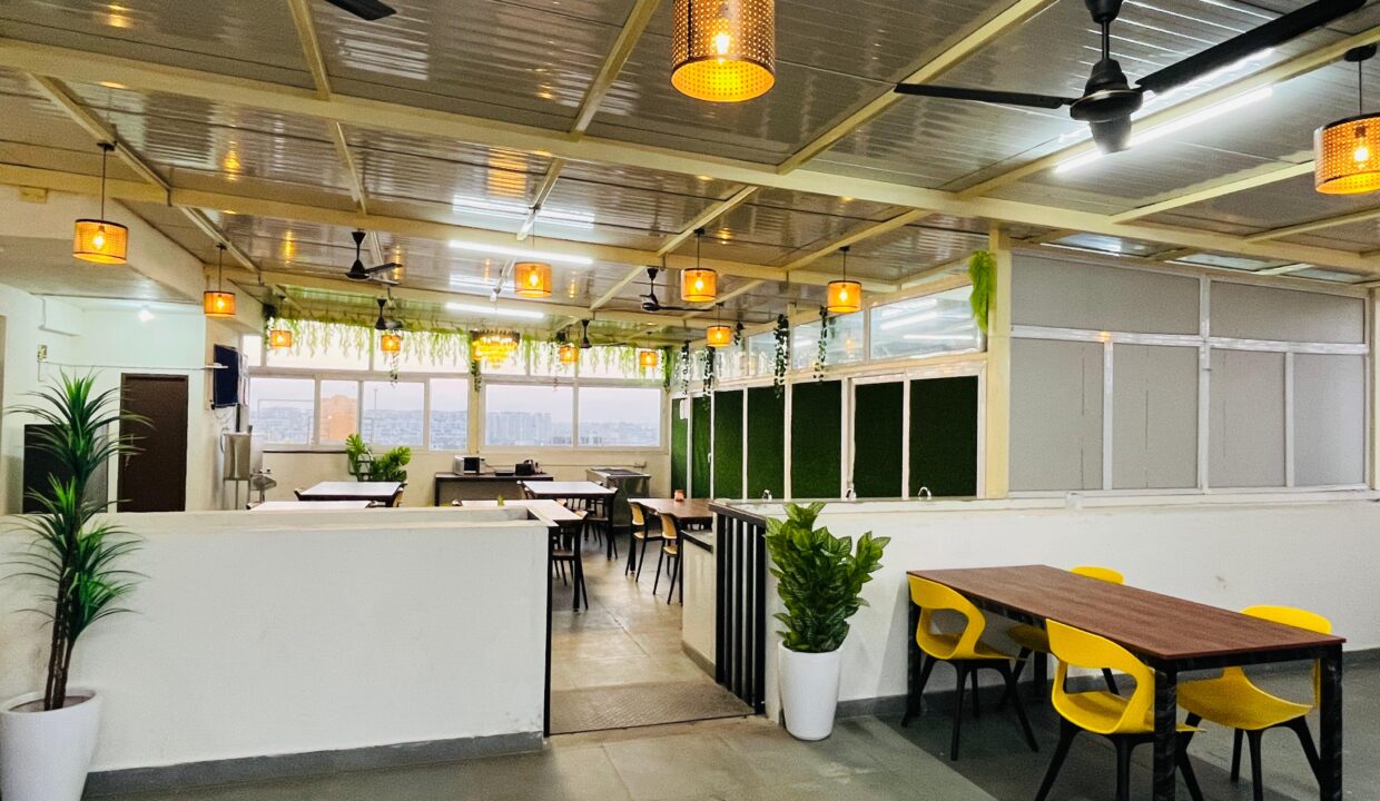 WhatsApp Image 2025-01-21 at 7.05.41 PM (1)