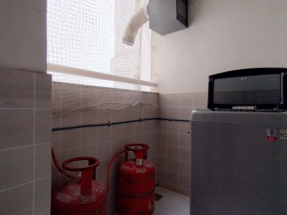 WhatsApp Image 2025-02-19 at 2.39.30 AM (1)