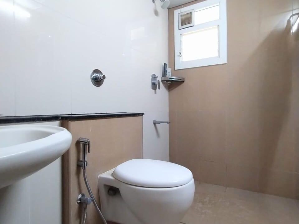 WhatsApp Image 2025-02-19 at 2.39.32 AM (3)