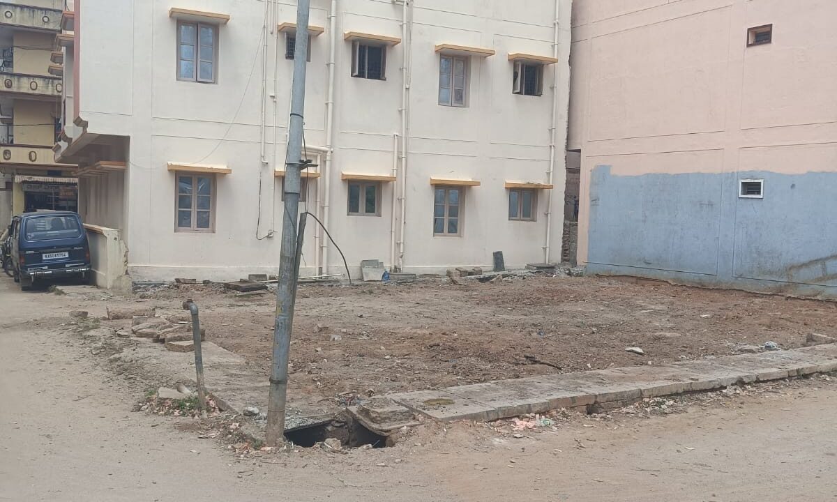 WhatsApp Image 2025-04-06 at 13.09.30 (1)