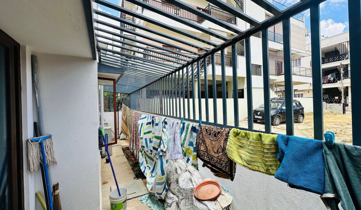 WhatsApp Image 2025-04-10 at 18.10.31 (1)