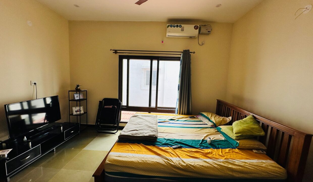 WhatsApp Image 2025-04-10 at 18.10.34 (2)