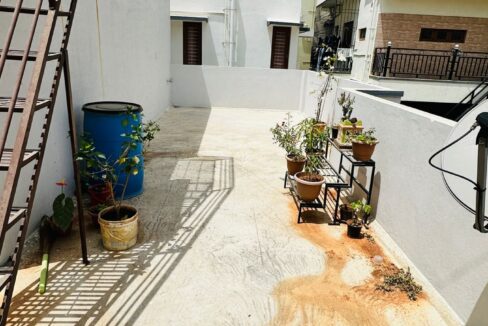 WhatsApp Image 2025-04-10 at 18.10.35