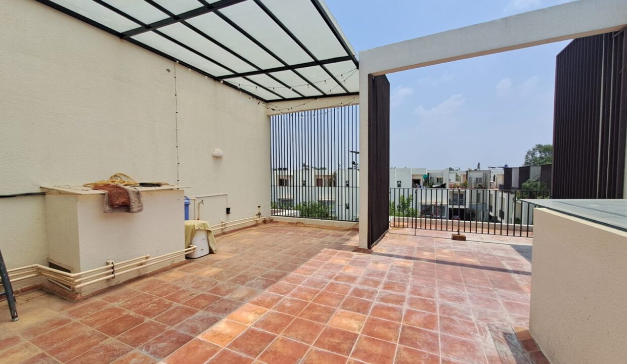 WhatsApp Image 2025-04-11 at 5.29.21 PM (1)