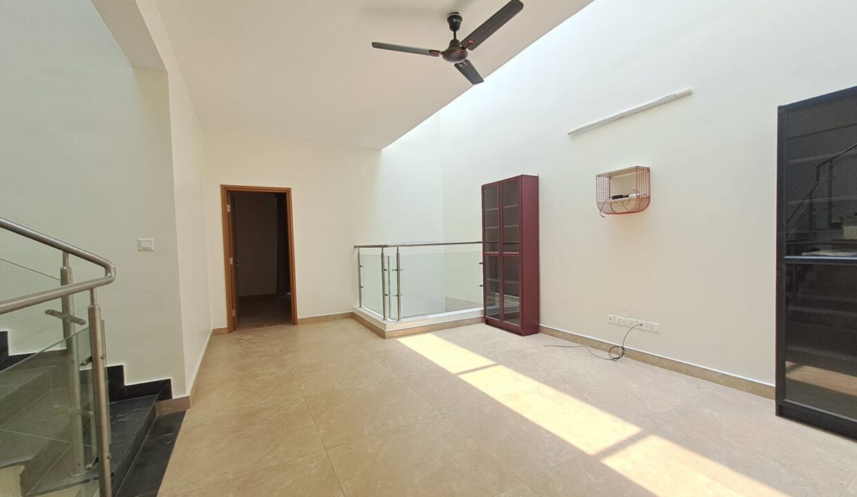 WhatsApp Image 2025-04-11 at 5.29.22 PM (3)