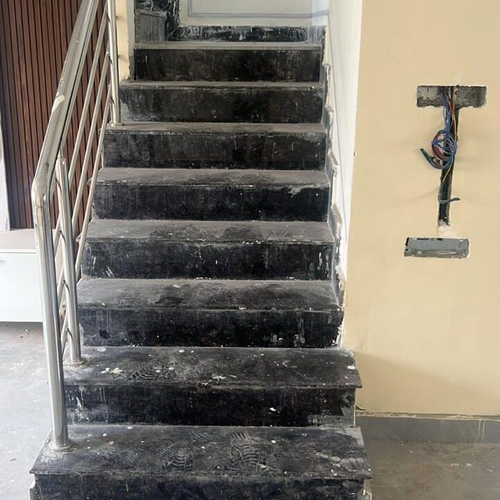 WhatsApp Image 2025-04-12 at 15.25.04 (1)