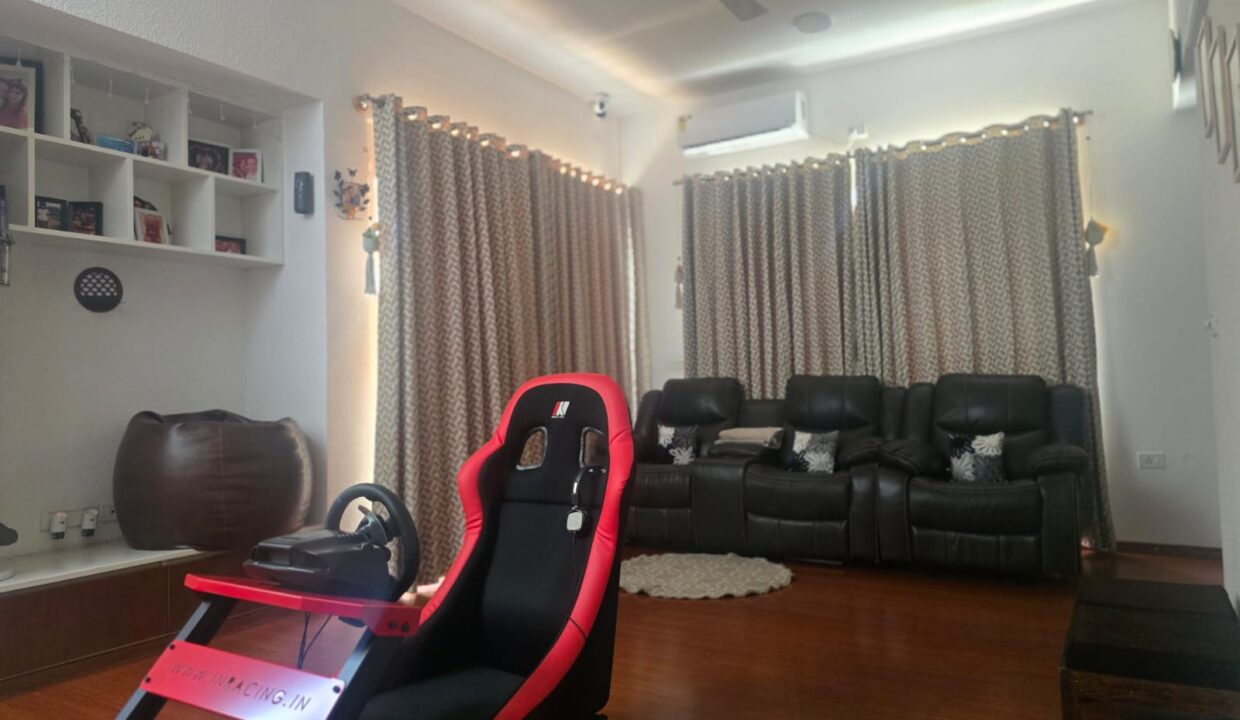 WhatsApp Image 2025-04-15 at 1.42.46 PM (2)