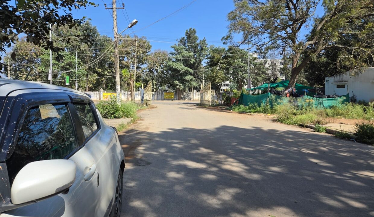 WhatsApp Image 2025-04-26 at 1.05.59 PM