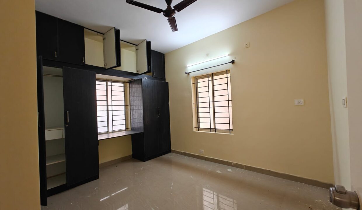 WhatsApp Image 2025-04-27 at 10.44.47 AM (1)