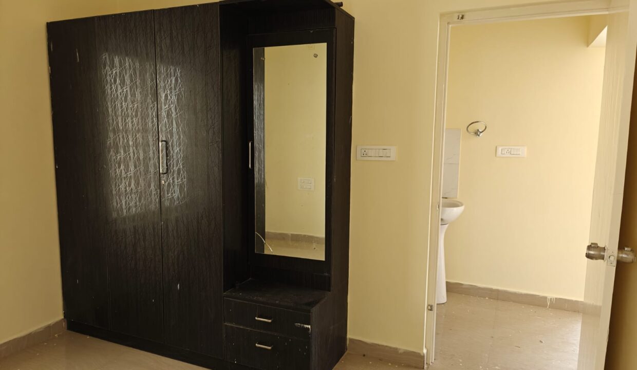 WhatsApp Image 2025-04-27 at 10.44.49 AM