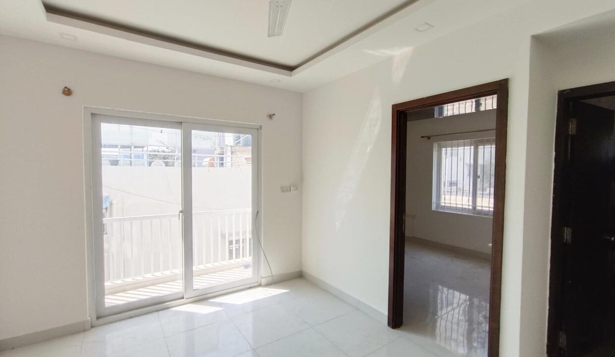 WhatsApp Image 2025-04-28 at 1.34.24 PM (2)