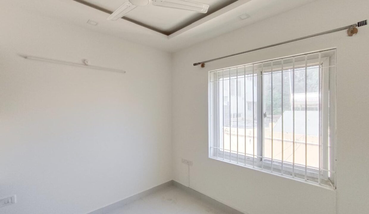 WhatsApp Image 2025-04-28 at 1.34.25 PM (1)